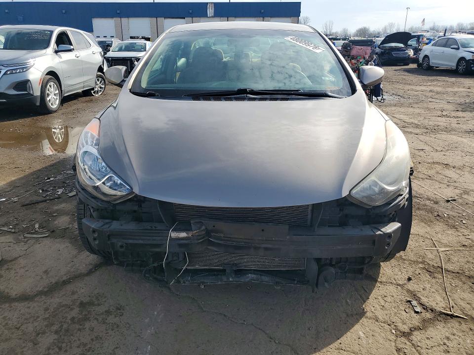 48009976 :رقم المزاد ، 5NPDH4AEXDH416562 vin ، 2013 Hyundai Elantra مزاد بيع