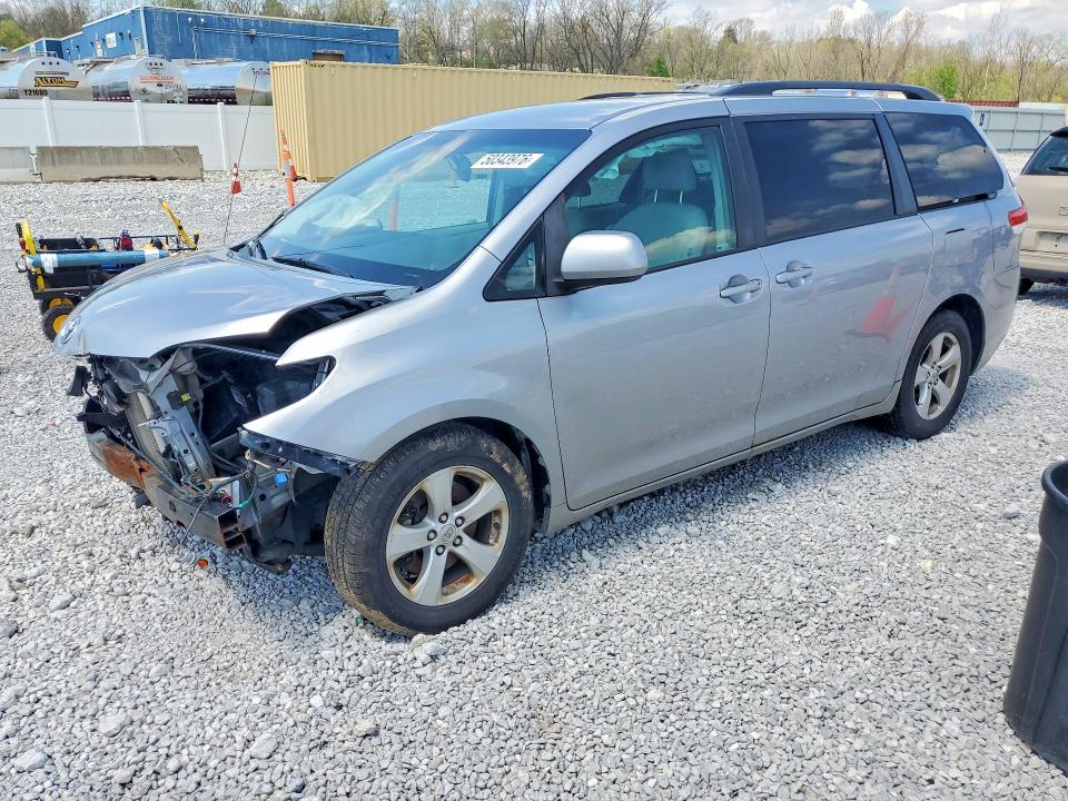 Aukcja sprzedaży 2011 Toyota Sienna, vin: 5TDKK3DCXBS168818, numer aukcji: 50343976