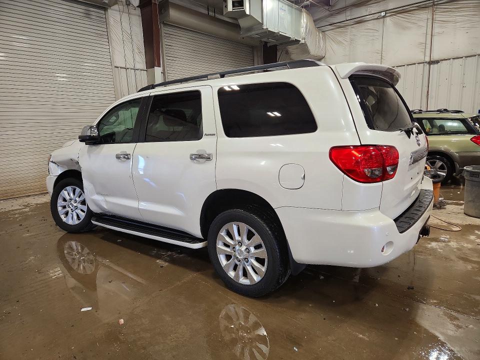 48099806 :رقم المزاد ، 5TDDW5G12CS057328 vin ، 2012 Toyota Sequoia مزاد بيع