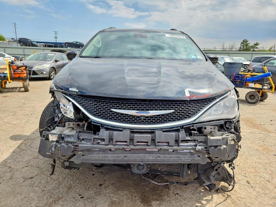 2018 Chrysler Pacifica მანქანა იყიდება აუქციონზე, vin: 2C4RC1EG2JR112901, აუქციონის ნომერი: 50932976