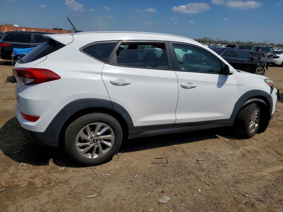 2016 Hyundai Tucson მანქანა იყიდება აუქციონზე, vin: KM8J3CA42GU037385, აუქციონის ნომერი: 50616316