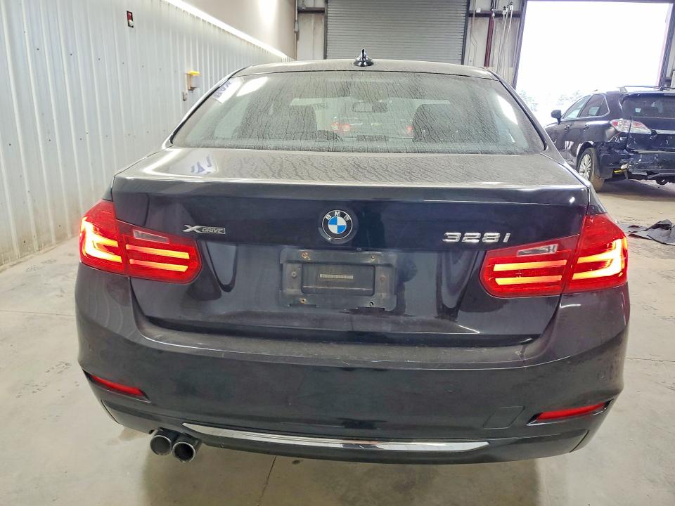 50774276 :رقم المزاد ، WBA3B5G55DNS04787 vin ، 2013 Bmw 328 مزاد بيع