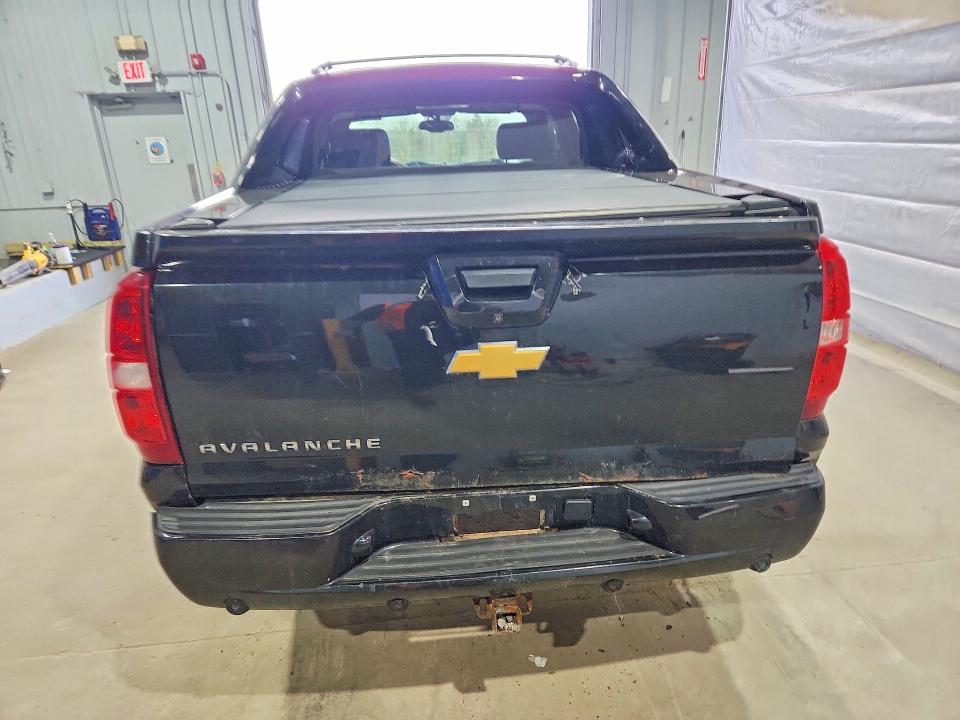2013 Chevrolet Avalanche მანქანა იყიდება აუქციონზე, vin: 3GNTKGE71DG283748, აუქციონის ნომერი: 48318886