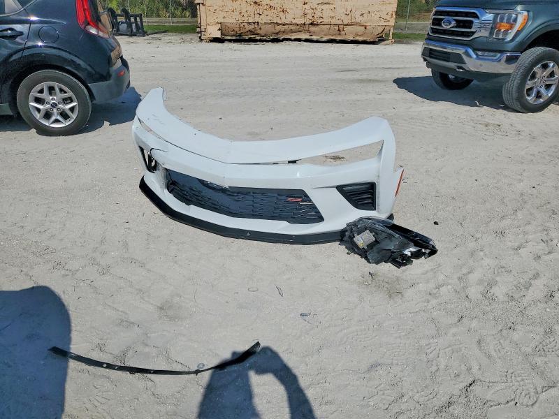 50736956 :رقم المزاد ، 1G1FE1R72H0178076 vin ، 2017 Chevrolet Camaro مزاد بيع