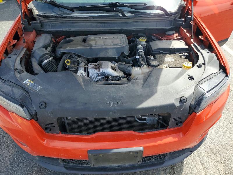 50424996 :رقم المزاد ، 1C4PJMMN9MD151667 vin ، 2021 Jeep Cherokee مزاد بيع