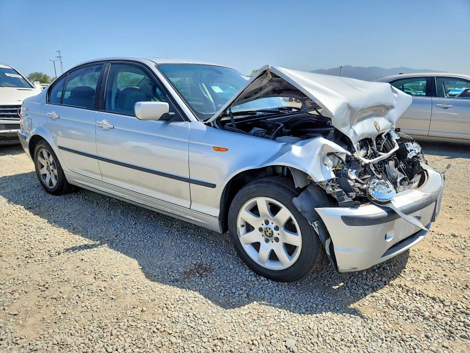 50352706 :رقم المزاد ، WBAEU33404PR07870 vin ، 2004 Bmw 325 مزاد بيع