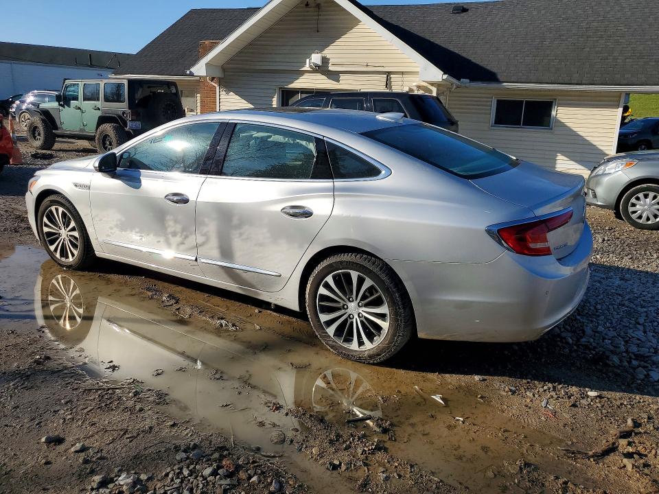 50391236 :رقم المزاد ، 1G4ZP5SS3HU149193 vin ، 2017 Buick Lacrosse مزاد بيع