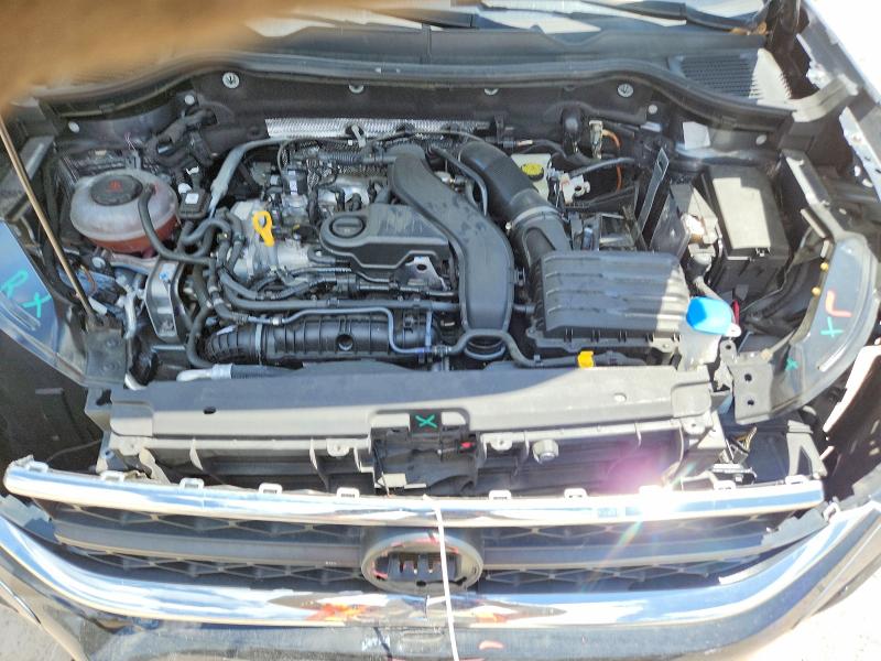 Продажа на аукционе авто 2022 Volkswagen Taos, vin: 3VVCX7B28NM082713, номер лота: 48947956