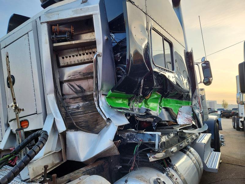 2020 Peterbilt 389 მანქანა იყიდება აუქციონზე, vin: 1XPXD49X4LD648236, აუქციონის ნომერი: 47340176