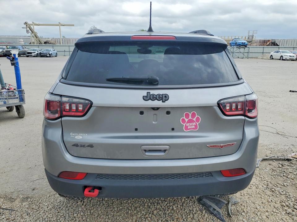 Продаж на аукціоні авто 2018 Jeep Compass, vin: 3C4NJDDB3JT485793, номер лоту: 51186336