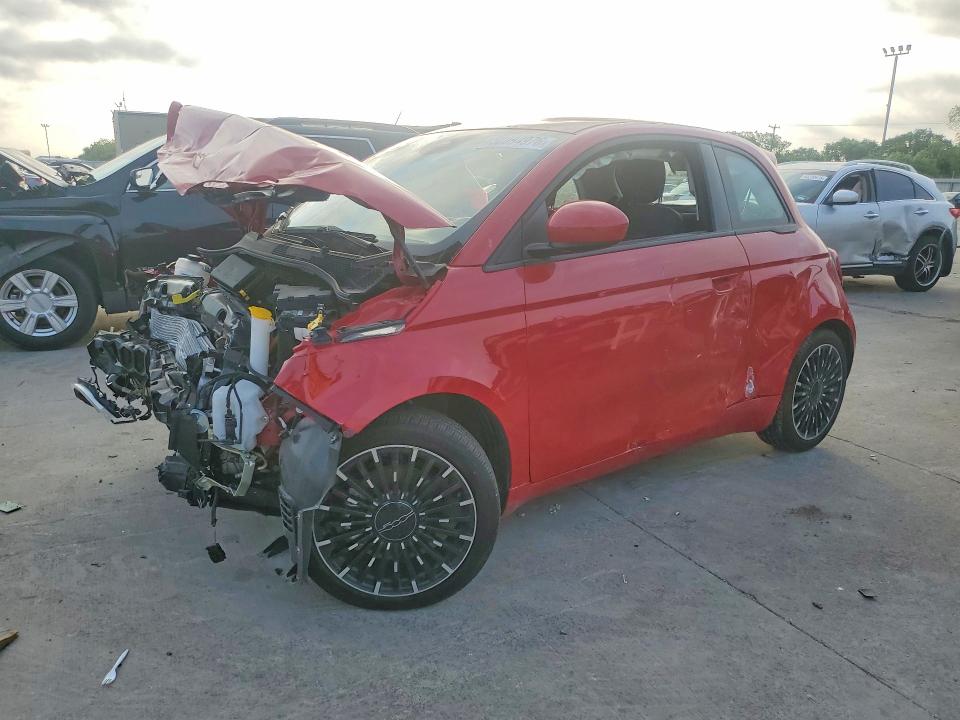 50094976 :رقم المزاد ، ZFAFFAA44RX210452 vin ، 2024 Fiat 500 مزاد بيع