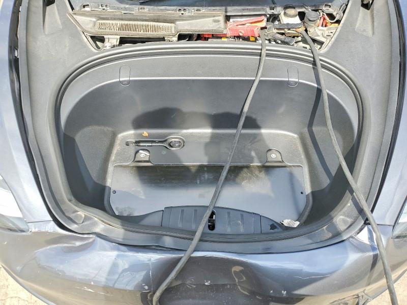 2018 Tesla Model 3 მანქანა იყიდება აუქციონზე, vin: 5YJ3E1EB7JF185262, აუქციონის ნომერი: 47702326