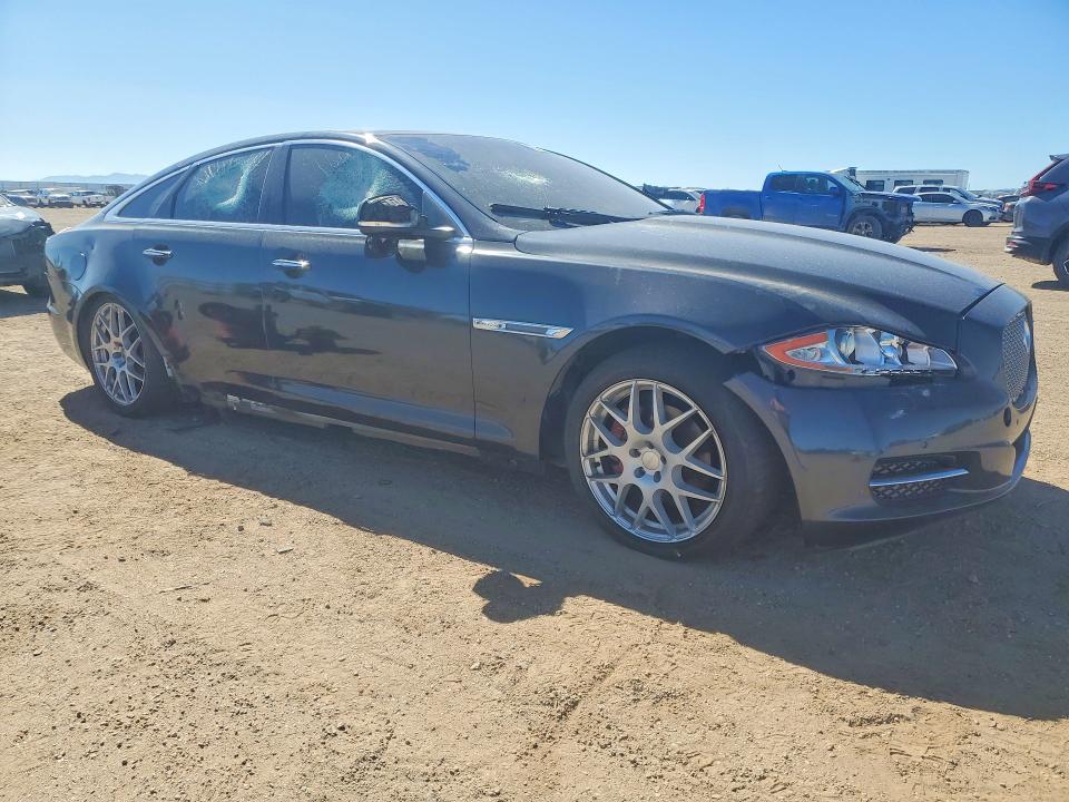 Продажа на аукционе авто 2013 Jaguar Xj, vin: SAJWJ1CD7D8V45617, номер лота: 49644106