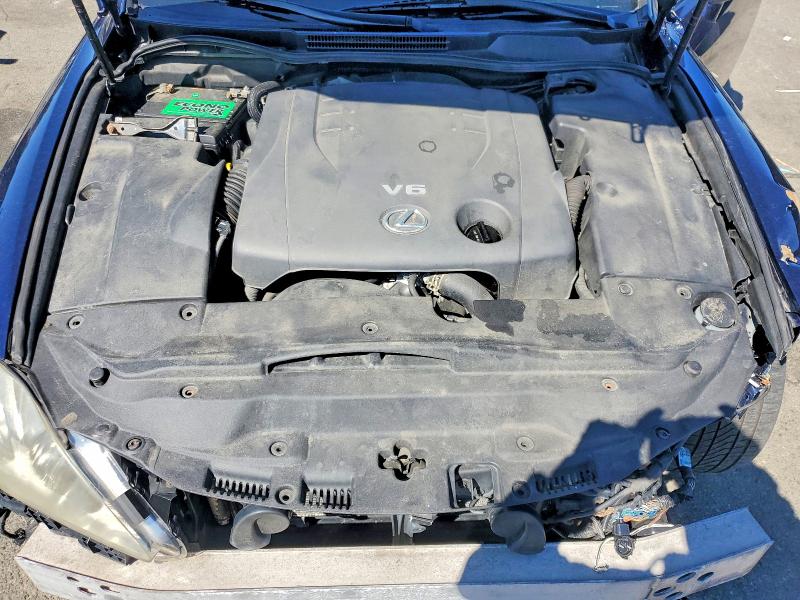 49260796 :رقم المزاد ، JTHCF5C25C5052879 vin ، 2012 Lexus Is مزاد بيع