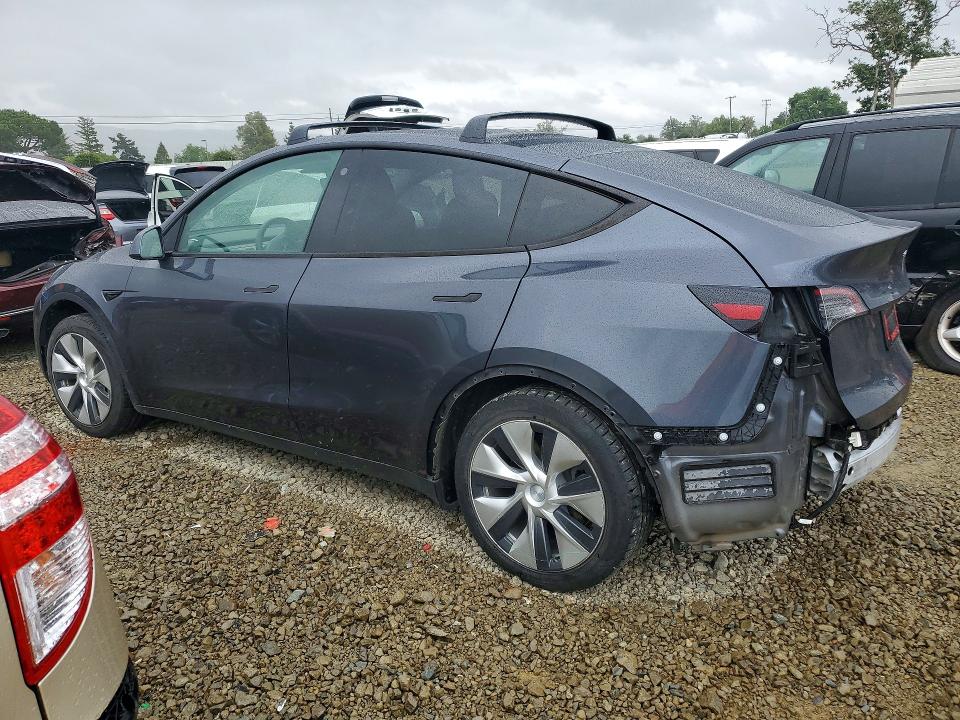 50302546 :رقم المزاد ، 5YJYGDEE6MF204660 vin ، 2021 Tesla Model Y مزاد بيع