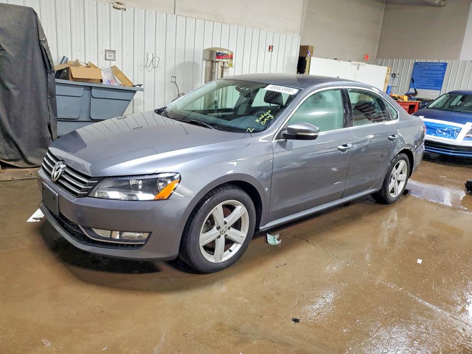 Продажа на аукционе авто 2015 Volkswagen Passat, vin: 1VWAT7A36FC111962, номер лота: 48583986