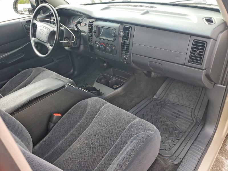 51674606 :رقم المزاد ، 1D7FL16K74S578869 vin ، 2004 Dodge Dakota مزاد بيع