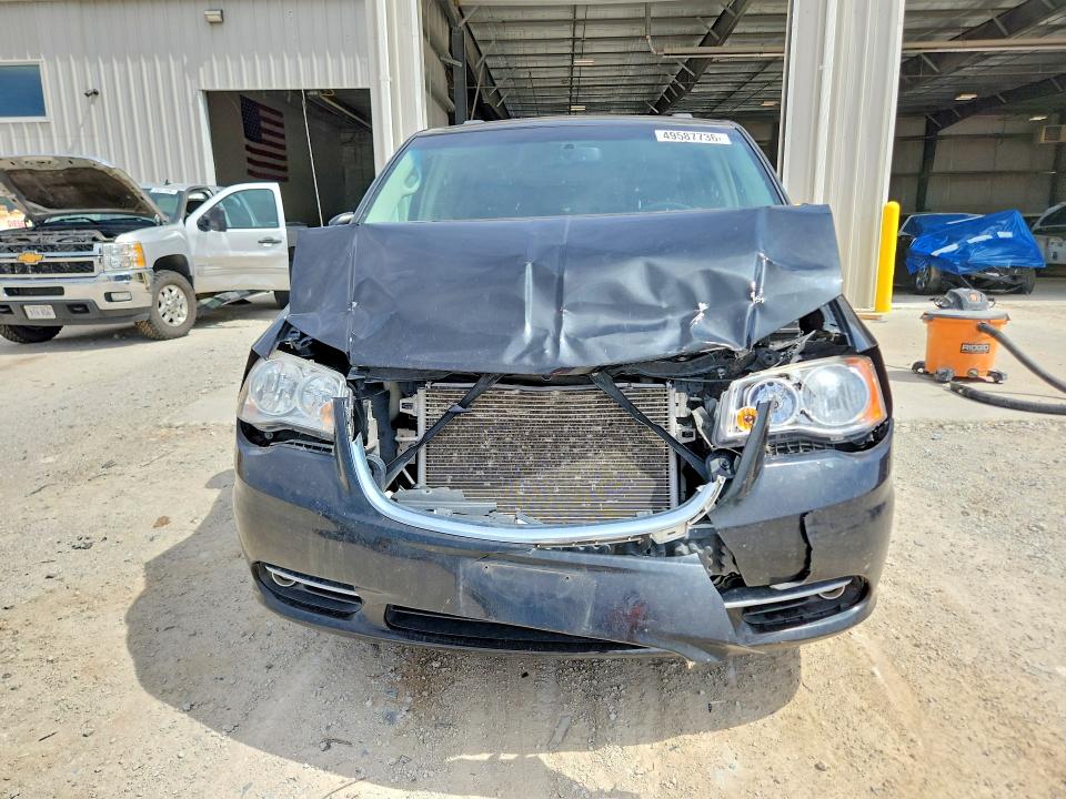 49587736 :رقم المزاد ، 2C4RC1BG2ER134004 vin ، 2014 Chrysler Town & Country مزاد بيع