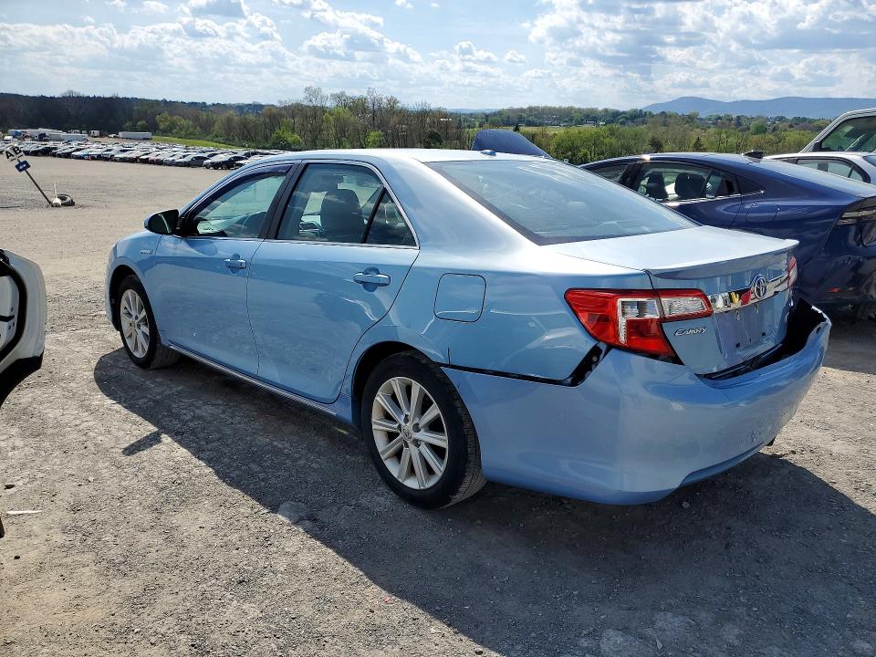 56262496 :رقم المزاد ، 4T1BD1FK7DU085571 vin ، 2013 Toyota Camry Hybrid مزاد بيع