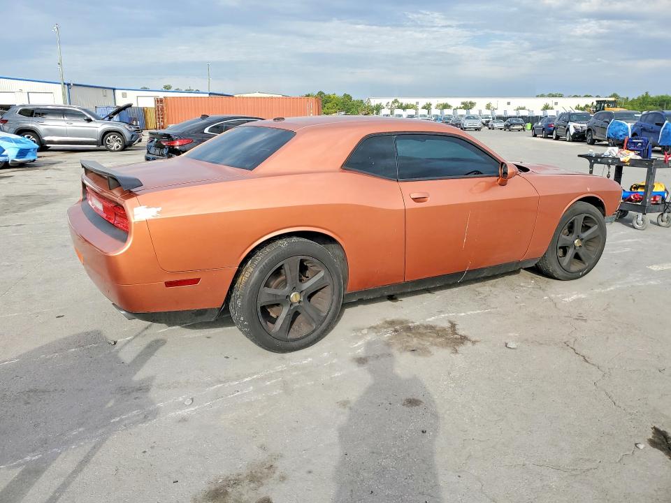 Продаж на аукціоні авто 2011 Dodge Challenger, vin: 2B3CJ4DG0BH605077, номер лоту: 51645926