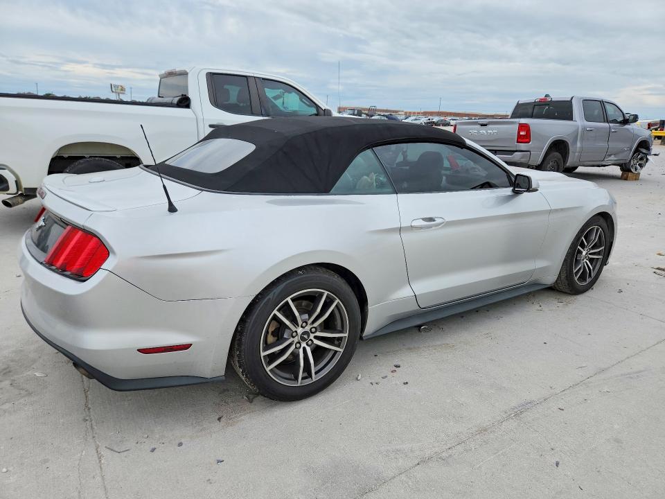 50568866 :رقم المزاد ، 1FATP8UH7H5296064 vin ، 2017 Ford Mustang مزاد بيع