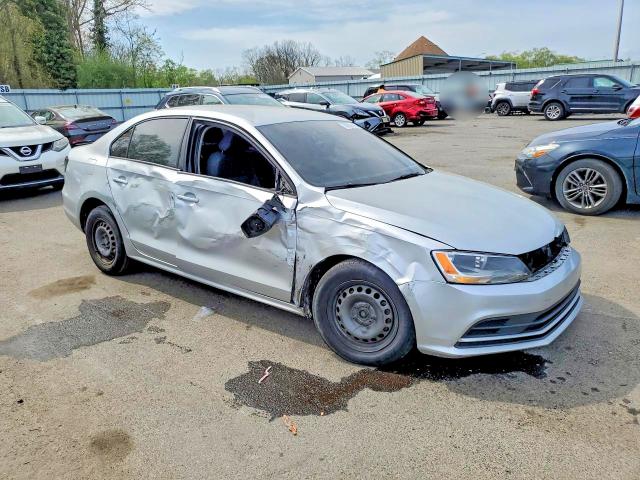 50005016 :رقم المزاد ، 3VW267AJ5GM228748 vin ، 2016 Volkswagen Jetta مزاد بيع