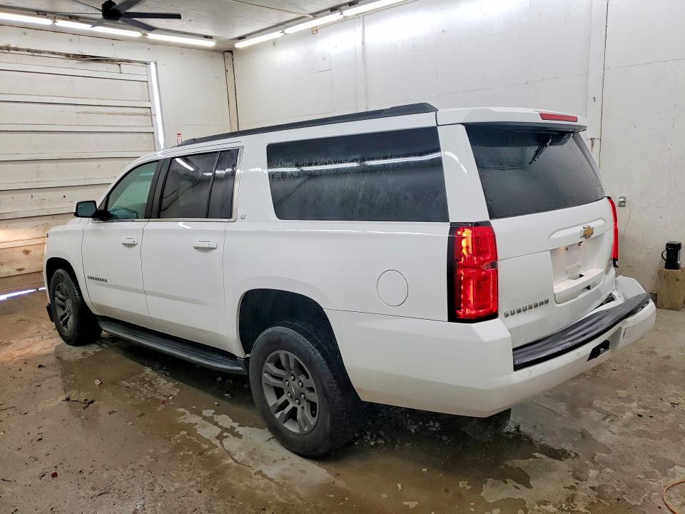 Продажа на аукционе авто 2018 Chevrolet Suburban, vin: 1GNSKHKC1JR370015, номер лота: 51446126