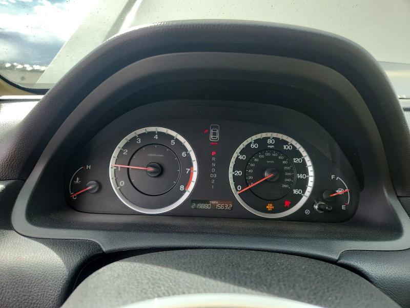 49676316 :رقم المزاد ، 1HGCP3F81BA002670 vin ، 2011 Honda Accord مزاد بيع