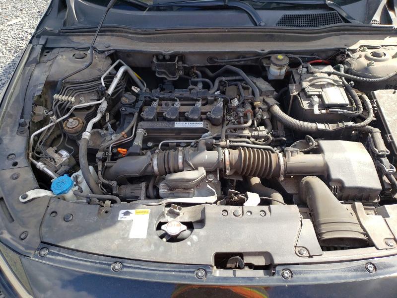 48932216 :رقم المزاد ، 1HGCV1F33JA205220 vin ، 2018 Honda Accord مزاد بيع