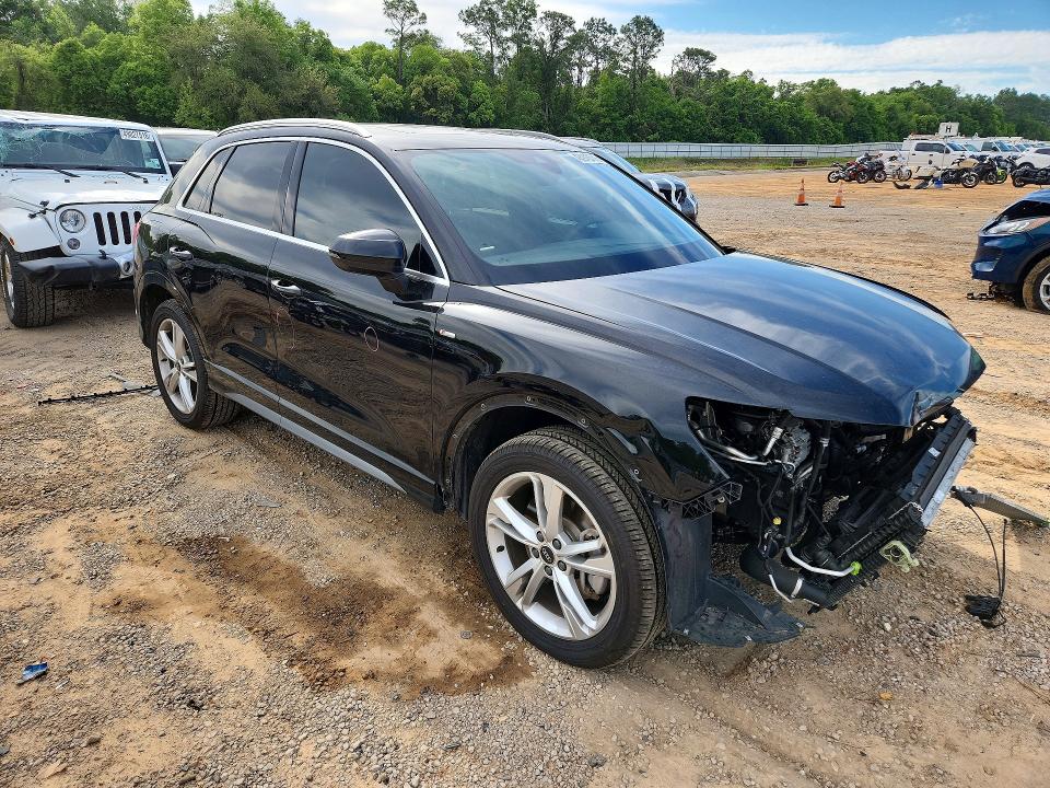2022 Audi Q3 მანქანა იყიდება აუქციონზე, vin: WA1DECF39N1092761, აუქციონის ნომერი: 48943586