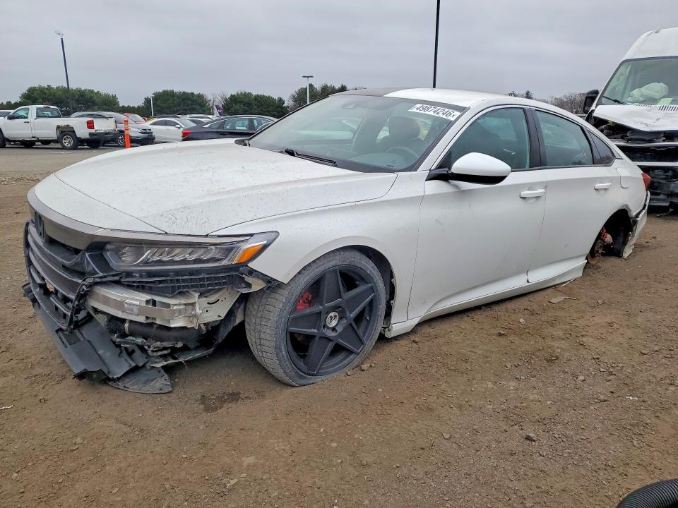 49874246 :رقم المزاد ، 1HGCV1E37JA004177 vin ، 2018 Honda Accord مزاد بيع