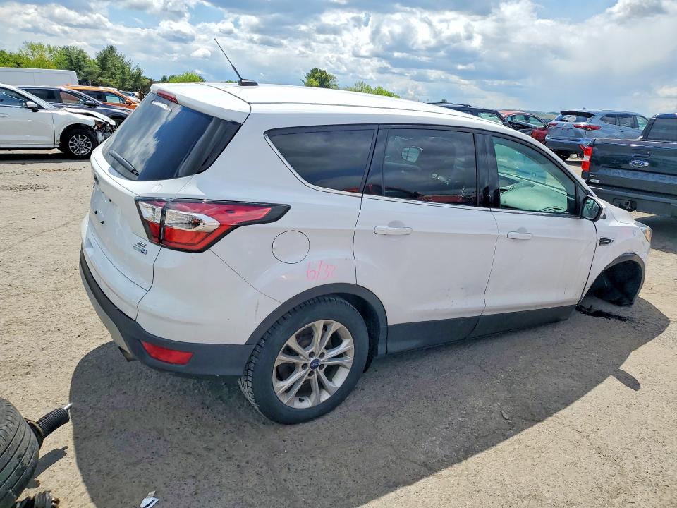 Auction sale of the 2017 Ford Escape, vin: 1FMCU9GD2HUB48326, lot number: 49951156