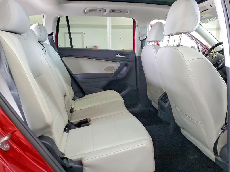 50172886 :رقم المزاد ، 3VV2B7AX4KM140190 vin ، 2019 Volkswagen Tiguan مزاد بيع