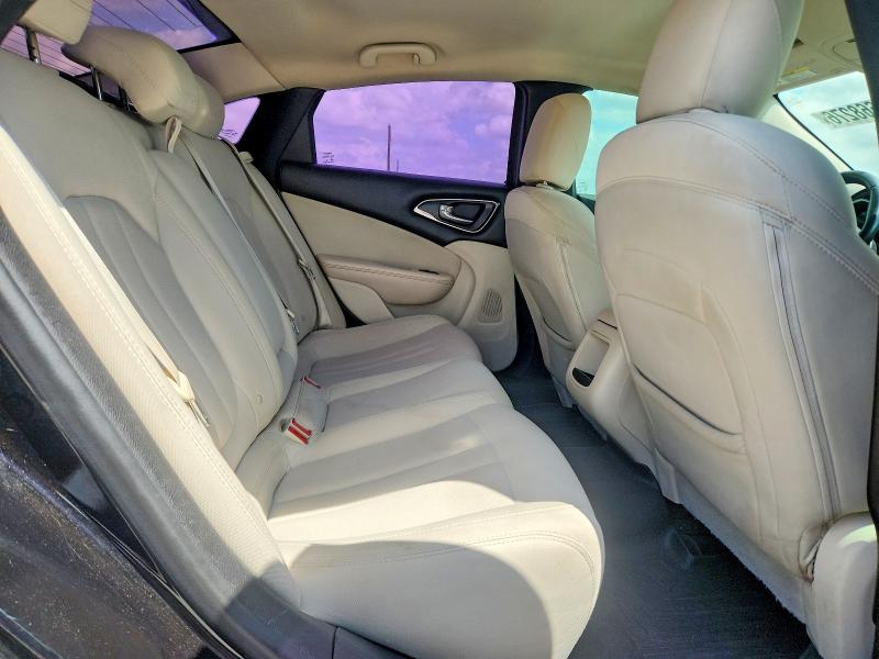 Aukcja sprzedaży 2015 Chrysler 200, vin: 1C3CCCAB5FN692097, numer aukcji: 49668276