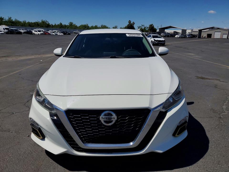 Продаж на аукціоні авто 2020 Nissan Altima, vin: 1N4BL4BV5LC130252, номер лоту: 50992996