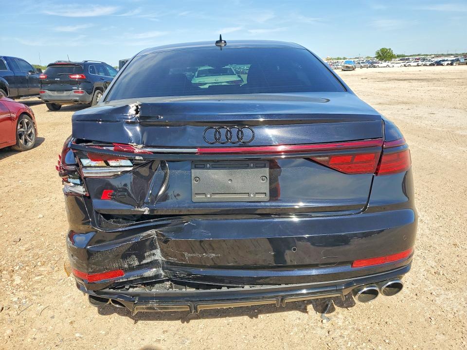 48851766 :رقم المزاد ، WAULSAF86RN005064 vin ، 2024 Audi S8 مزاد بيع