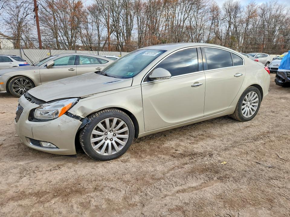 49073726 :رقم المزاد ، 2G4GS5EV1D9216585 vin ، 2013 Buick Regal مزاد بيع