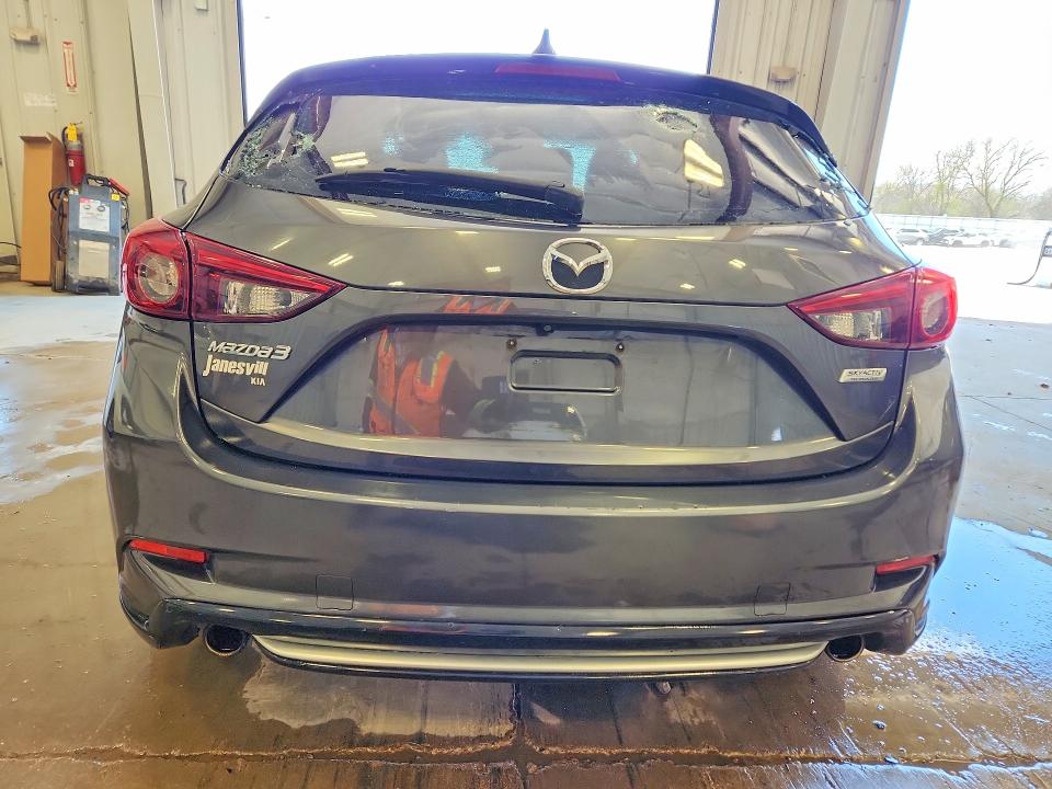 50465136 :رقم المزاد ، JM1BN1M37H1140279 vin ، 2017 Mazda 3 مزاد بيع