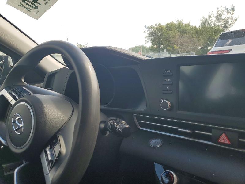 Продажа на аукционе авто 2021 Hyundai Elantra, vin: 5NPLM4AG3MH024726, номер лота: 49546646