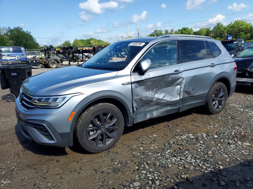 Продажа на аукционе авто 2022 Volkswagen Tiguan, vin: 3VV2B7AX9NM037402, номер лота: 51859786