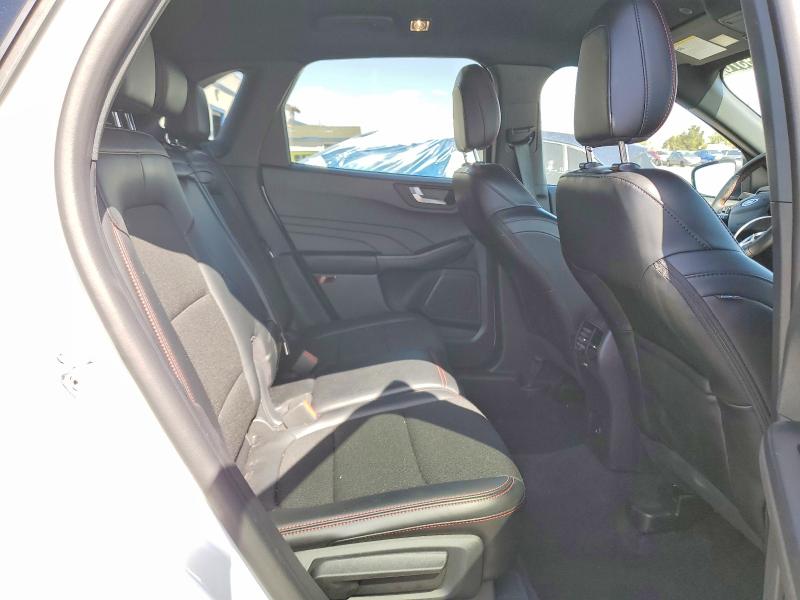51479376 :رقم المزاد ، 1FMCU9MN0TUA32225 vin ، 2026 Ford Escape مزاد بيع