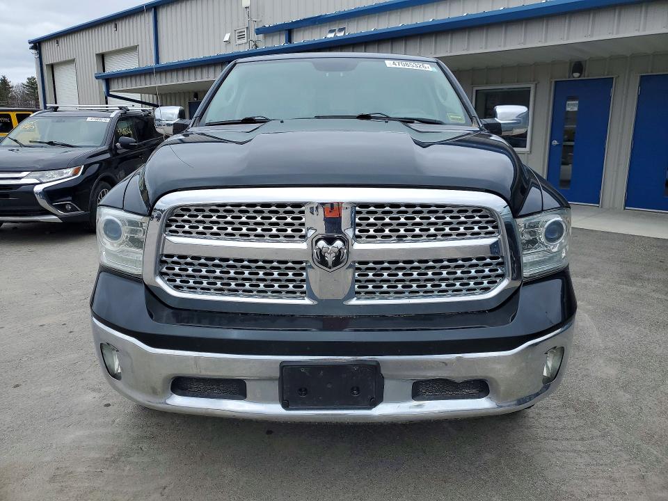 47085326 :رقم المزاد ، 1C6RR7JT9HS652315 vin ، 2017 Ram 1500 مزاد بيع
