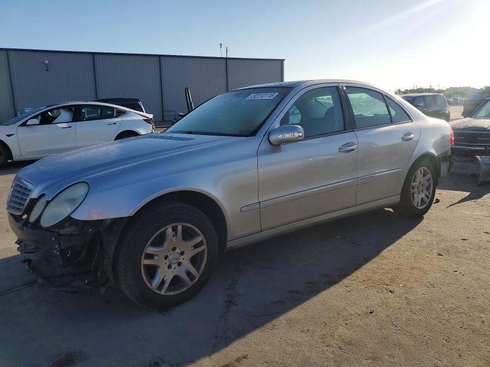 Продажа на аукционе авто 2003 Mercedes-benz E, vin: WDBUF65J93X105487, номер лота: 50110116