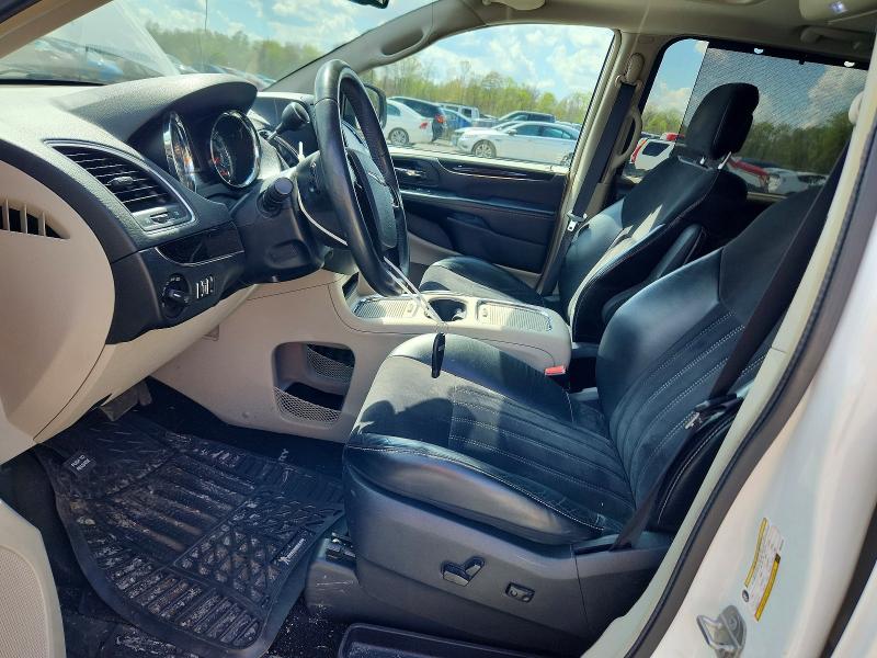 51110216 :رقم المزاد ، 2C4RC1JGXGR254220 vin ، 2016 Chrysler Town & Country مزاد بيع