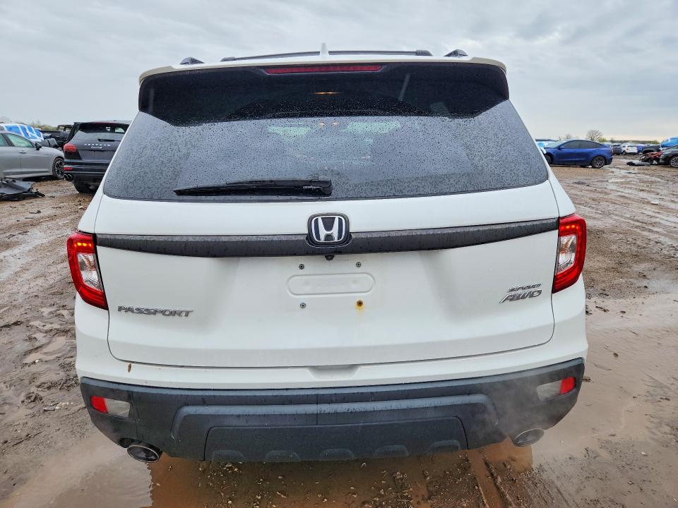 Продажа на аукционе авто 2019 Honda Passport, vin: 5FNYF8H21KB028061, номер лота: 49836016