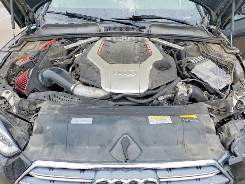 51284516 :رقم المزاد ، WAUB4CF53KA098159 vin ، 2019 Audi S5 مزاد بيع