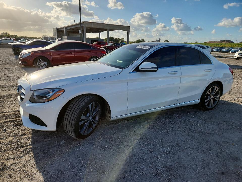 2016 Mercedes-benz C მანქანა იყიდება აუქციონზე, vin: WDDWF4JB2GR140823, აუქციონის ნომერი: 50604046