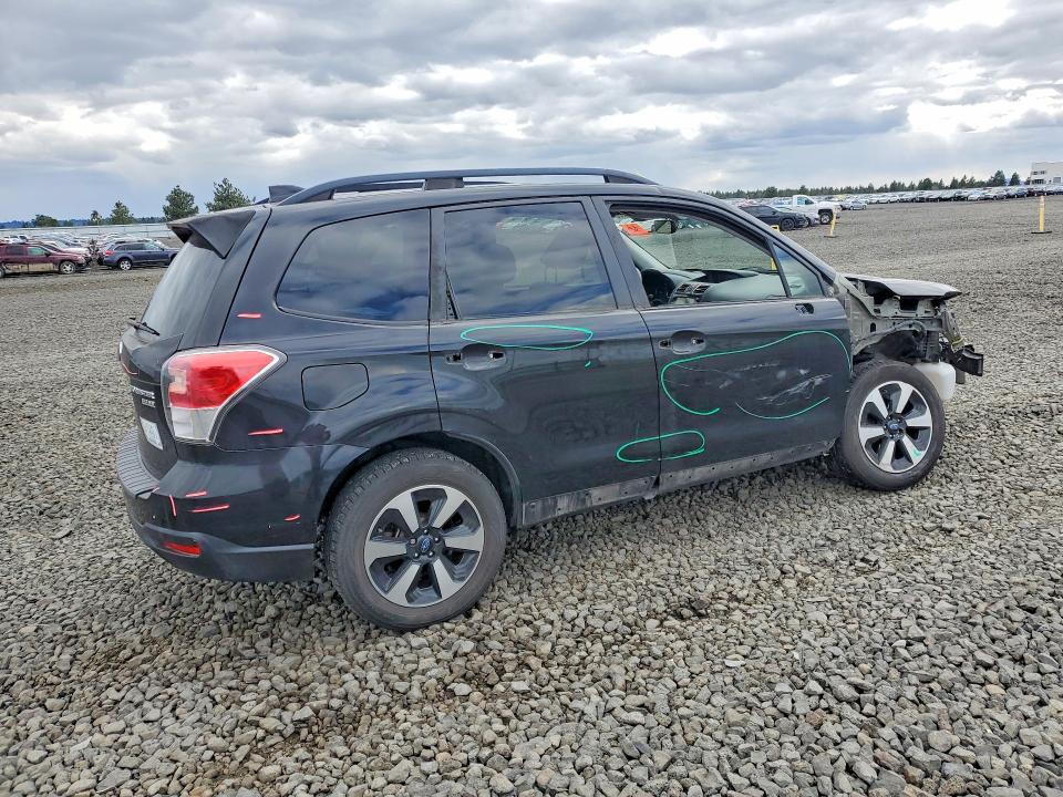Продажа на аукционе авто 2017 Subaru Forester, vin: JF2SJAGC9HH423475, номер лота: 49786306
