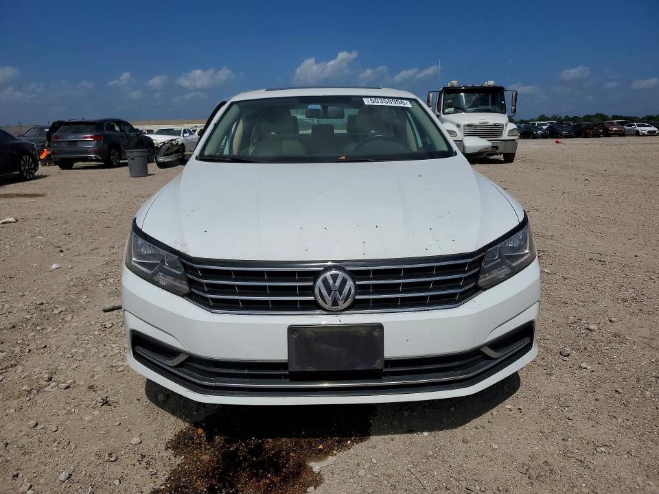 Продажа на аукционе авто 2019 Volkswagen Passat, vin: 1VWLA7A32KC003122, номер лота: 50358906