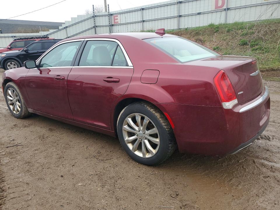 2015 Chrysler 300 მანქანა იყიდება აუქციონზე, vin: 2C3CCARG0FH838967, აუქციონის ნომერი: 50389246